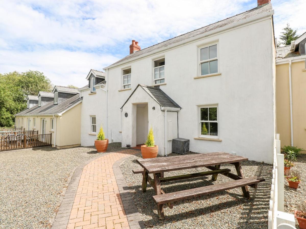 The Old Farm House Tenby Luaran gambar